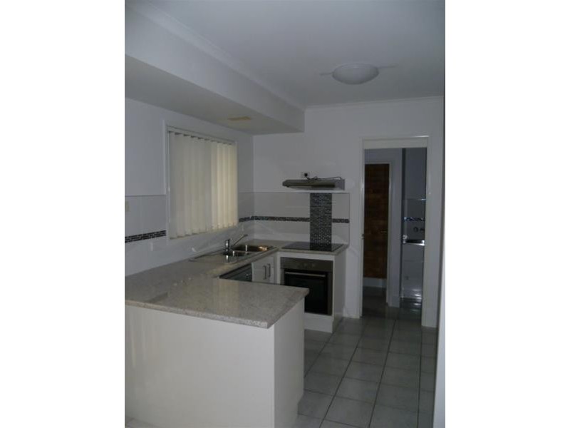 28/13 Bridge Street, Redbank QLD 4301