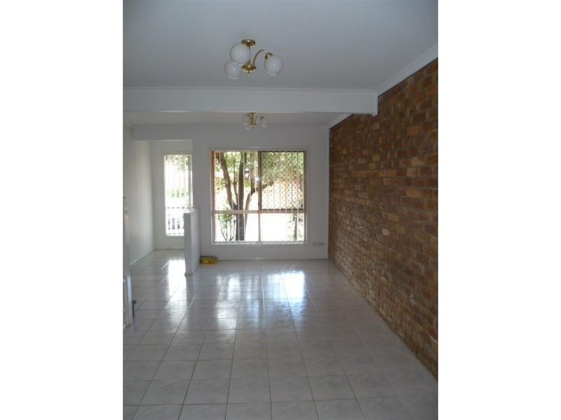 28/13 Bridge Street, Redbank QLD 4301