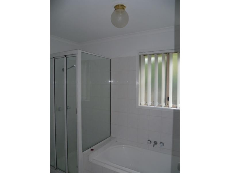 28/13 Bridge Street, Redbank QLD 4301