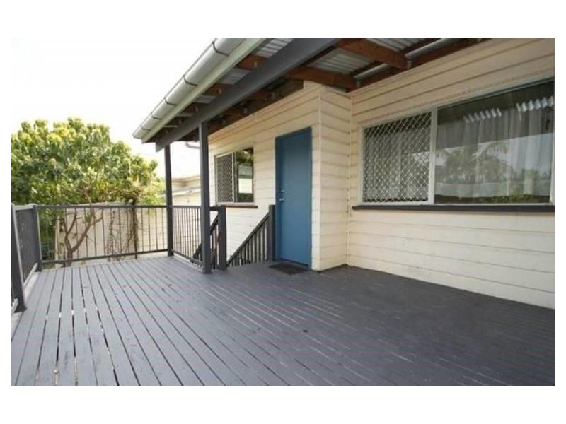 55 Cleveland Street, Greenslopes QLD 4120