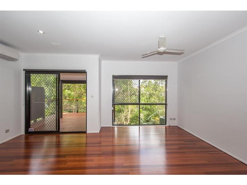 22 Hoogley Street, West End QLD 4101