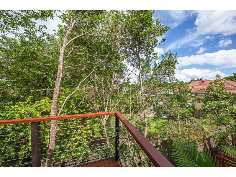 22 Hoogley Street, West End QLD 4101