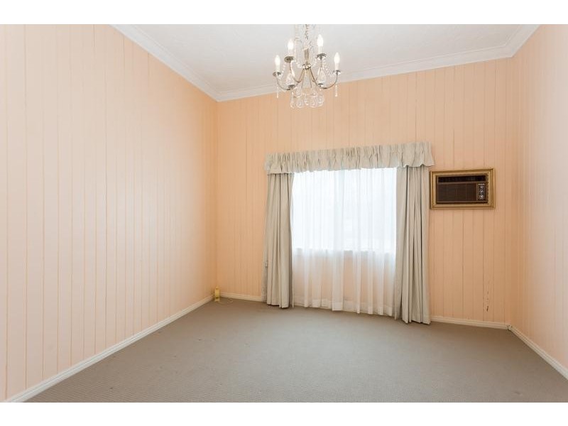 86 Deighton Road, Dutton Park QLD 4102