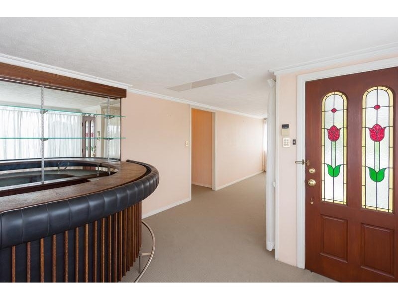 86 Deighton Road, Dutton Park QLD 4102