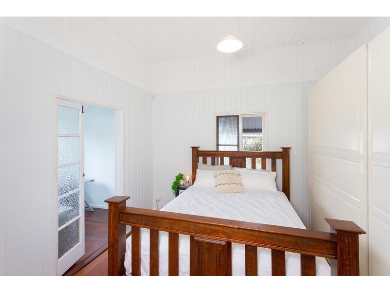 1 Rosecliffe Street, Highgate Hill QLD 4101