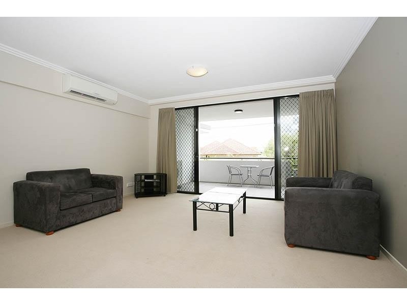 9N/1884 Logan Road, Upper Mount Gravatt QLD 4122