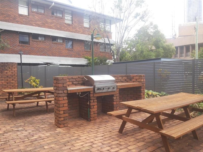 26/37 Phillips Street, Spring Hill QLD 4000