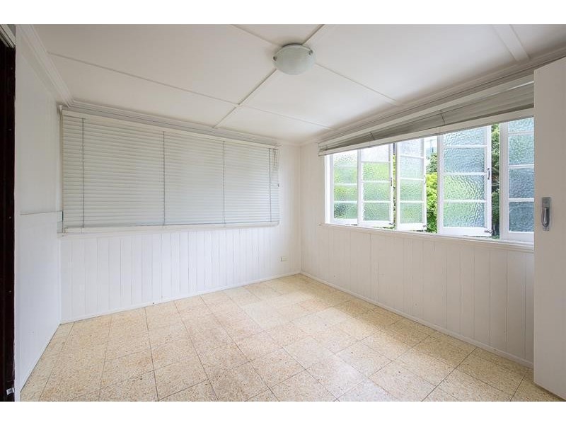 51 Cornwall Street, Annerley QLD 4103