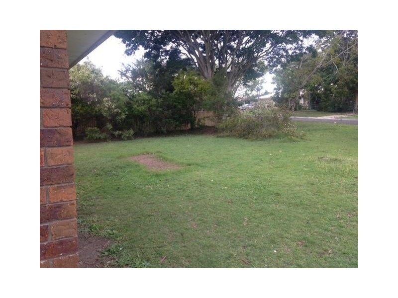 42 Lawn Terrace, Capalaba QLD 4157