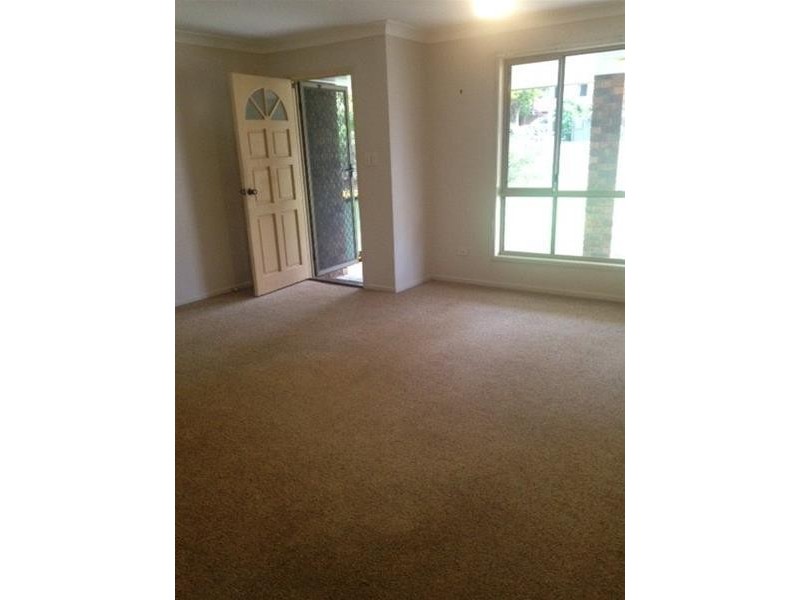 42 Lawn Terrace, Capalaba QLD 4157