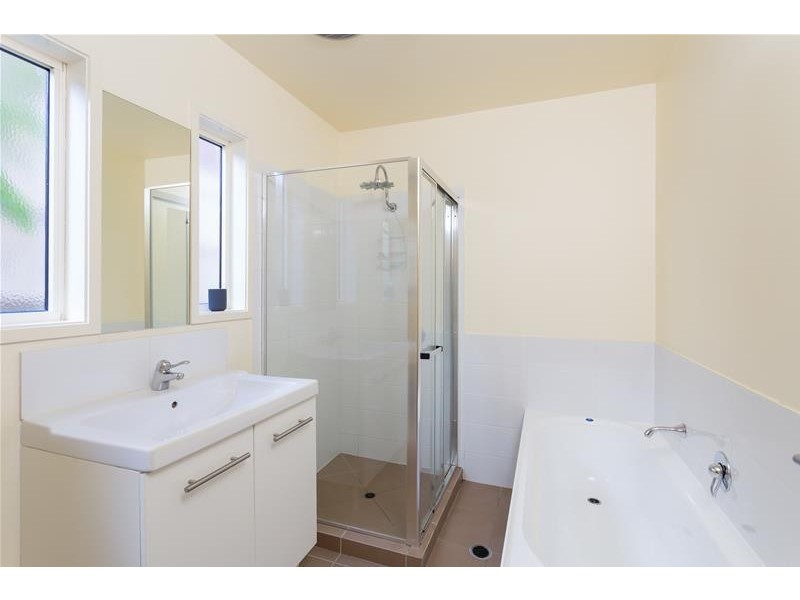 28 Kent Street, Coorparoo QLD 4151