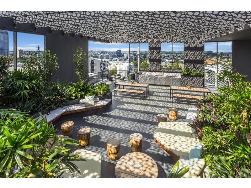 1803/4 Edmondstone  Street, South Brisbane QLD 4101