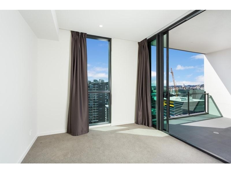 1803/4 Edmondstone  Street, South Brisbane QLD 4101