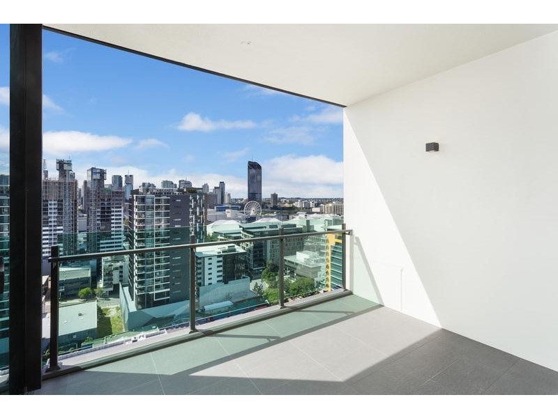 1803/4 Edmondstone  Street, South Brisbane QLD 4101