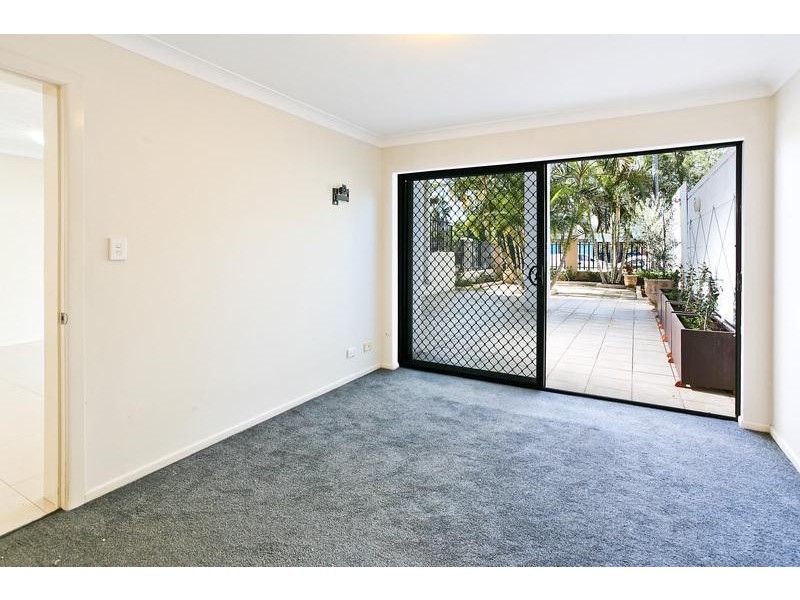 1/39 Edmondstone Street, South Brisbane QLD 4101
