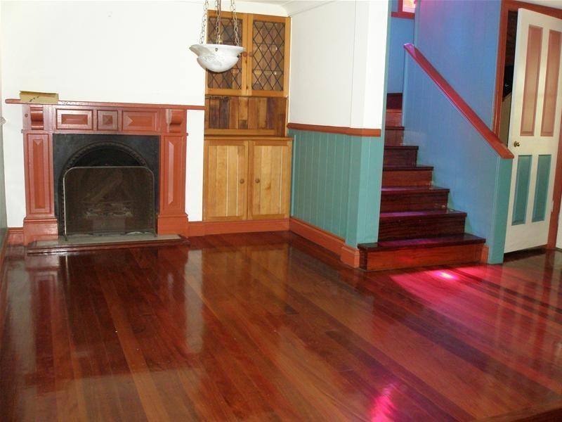 25 Jones Street, Highgate Hill QLD 4101