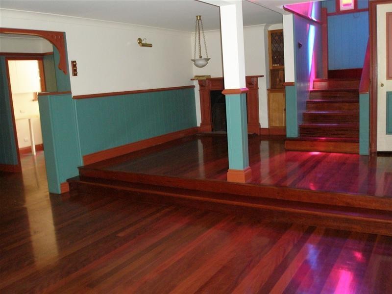 25 Jones Street, Highgate Hill QLD 4101