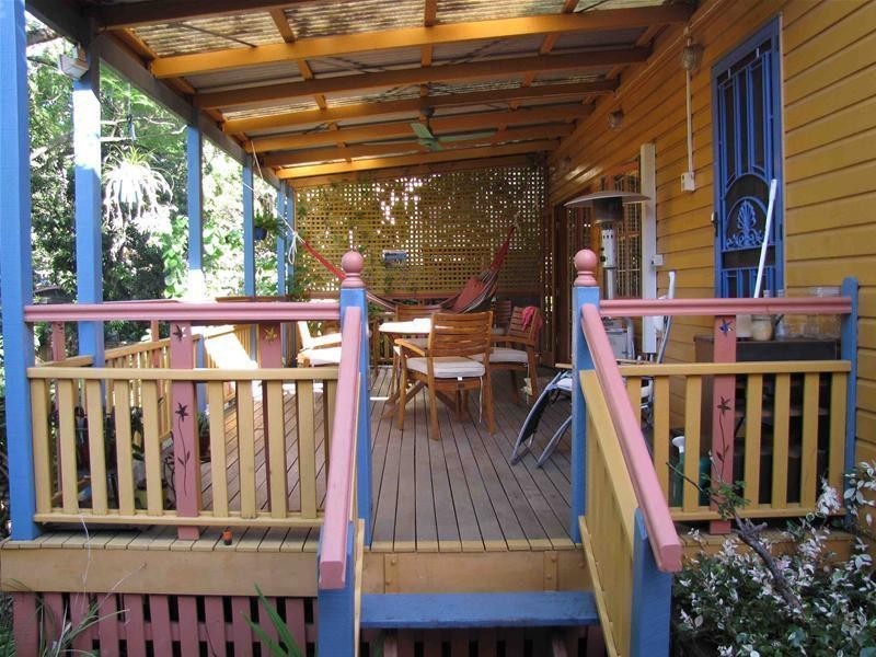 25 Jones Street, Highgate Hill QLD 4101