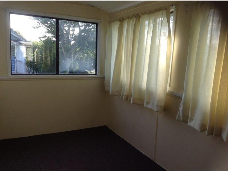 356 South Pine Road, Enoggera QLD 4051