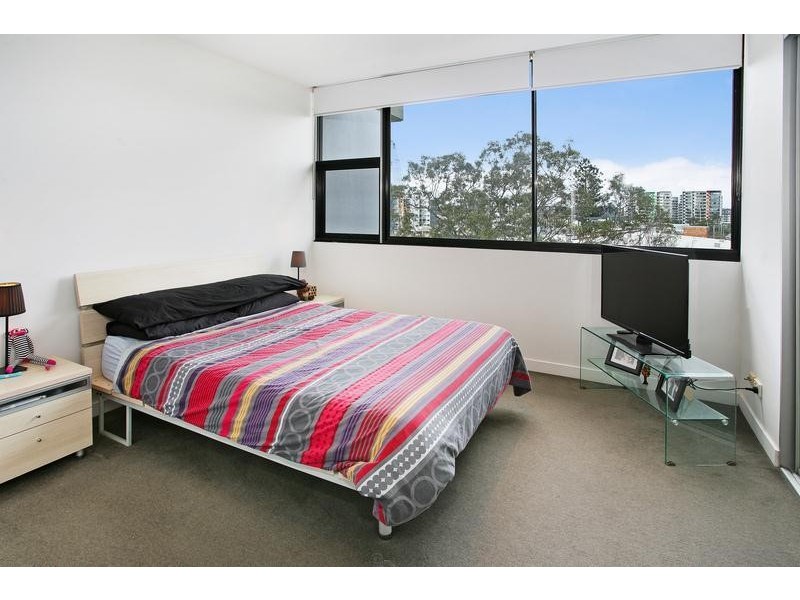 257/10 Pidgeon Close, West End QLD 4101