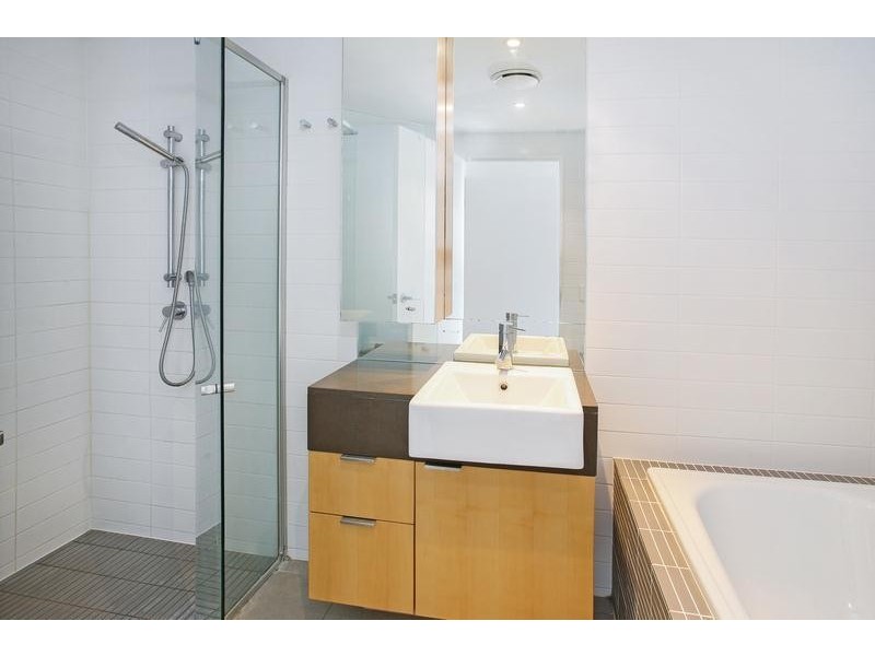 257/10 Pidgeon Close, West End QLD 4101