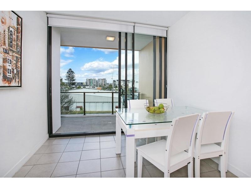 257/10 Pidgeon Close, West End QLD 4101