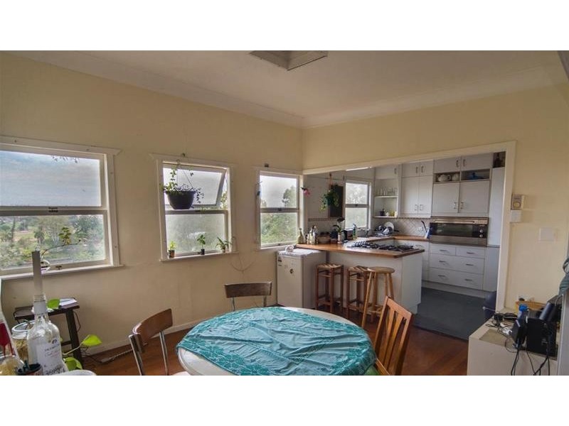 32 Derby Street, Highgate Hill QLD 4101