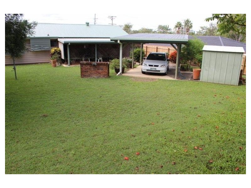 91 Peverell Street, Hillcrest QLD 4118