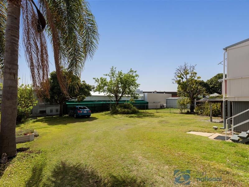 54 Broadway Street, Woolloongabba QLD 4102