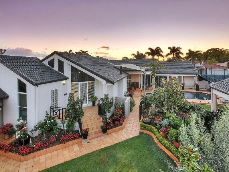 11 Capstan Place, Macgregor QLD 4109