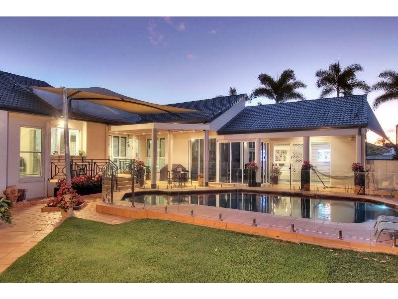 11 Capstan Place, Macgregor QLD 4109