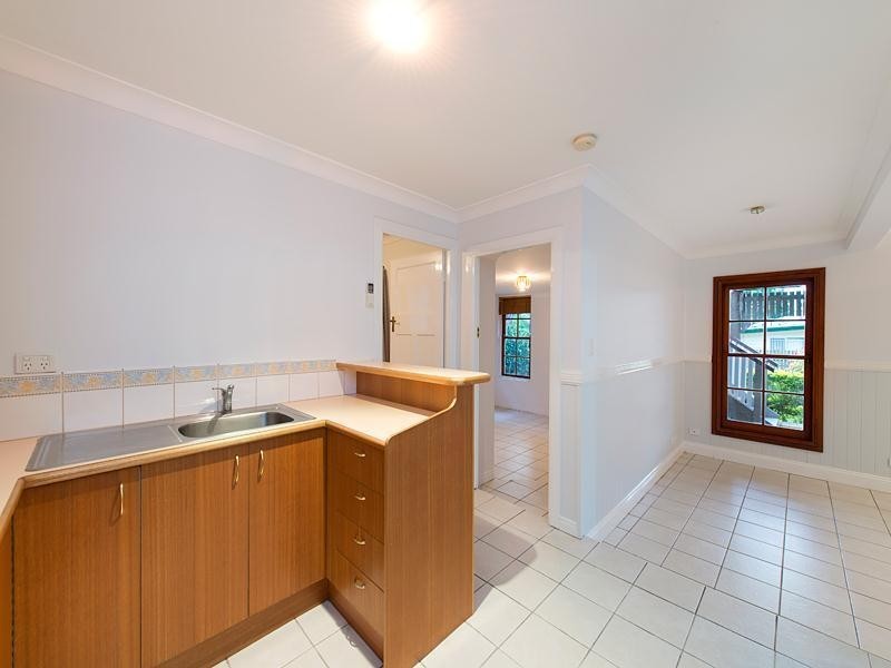 15 Ponsonby Street, Annerley QLD 4103