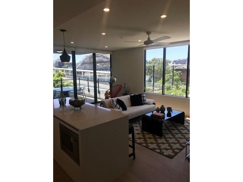 10201/25 Bouquet Street, South Brisbane QLD 4101