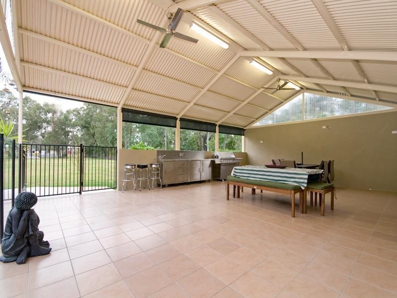 72 Bowhill Road, Willawong QLD 4110
