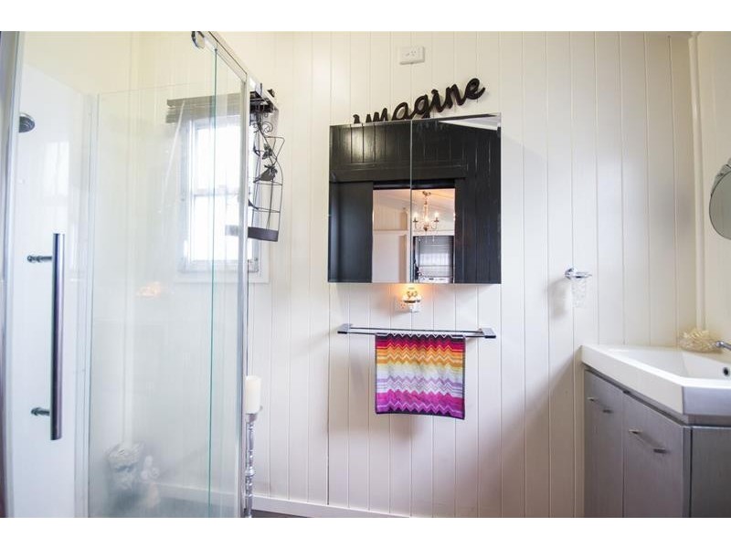 21 Mayneview Street, Milton QLD 4064