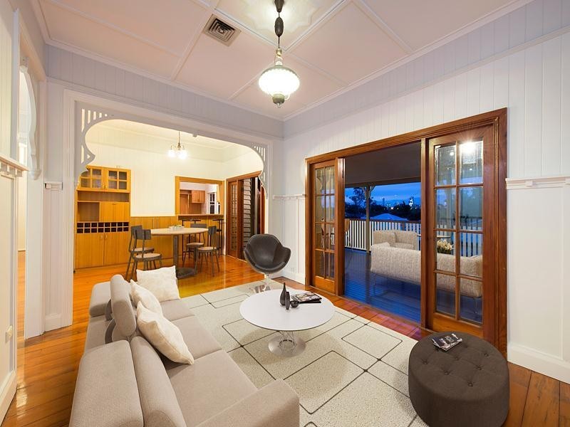 15 Ponsonby Street, Annerley QLD 4103