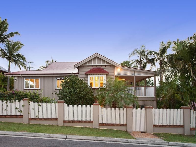 15 Ponsonby Street, Annerley QLD 4103