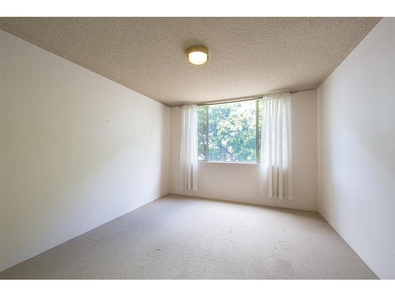 2/10 Carlow Street, West End QLD 4101