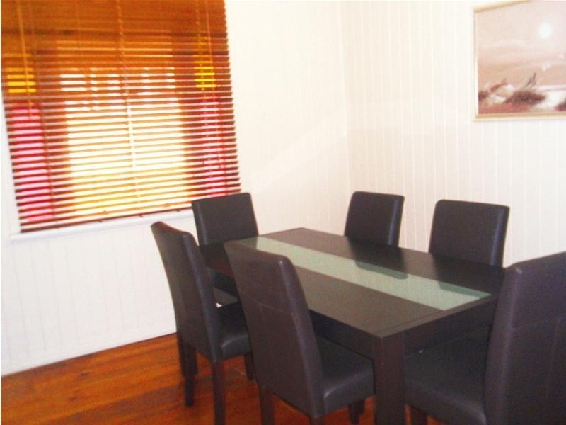 345 Oxley Road, Sherwood QLD 4075