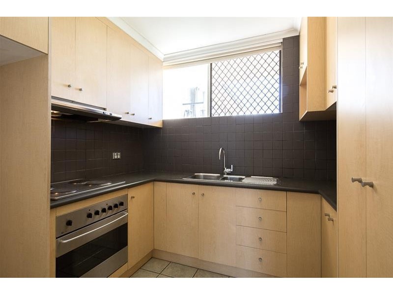 2/15 Elystan  Road, New Farm QLD 4005