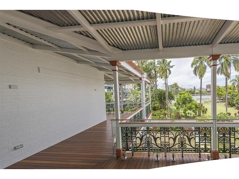 2/110 Main Street, Kangaroo Point QLD 4169