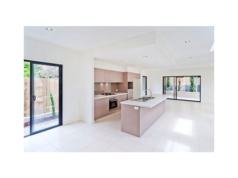 45 Park Road West Road, Dutton Park QLD 4102