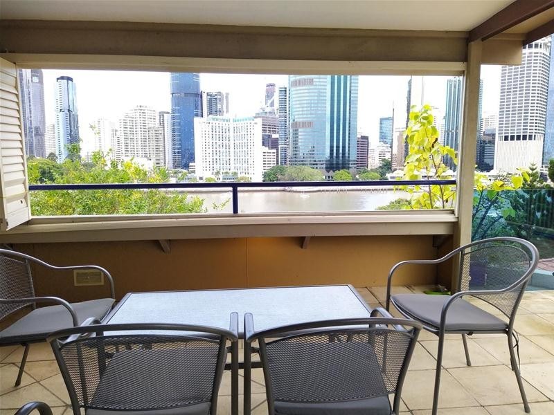 4/301 Main Street, Kangaroo Point QLD 4169