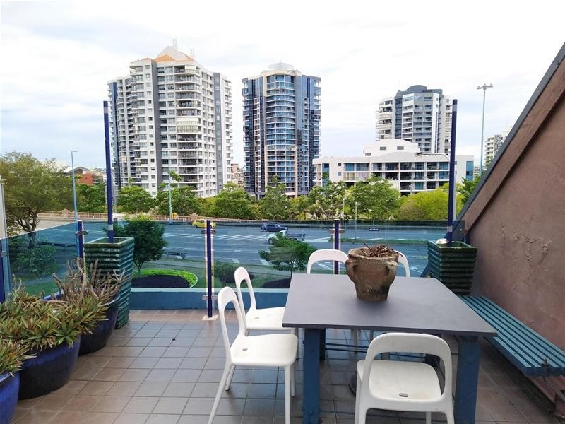 4/301 Main Street, Kangaroo Point QLD 4169