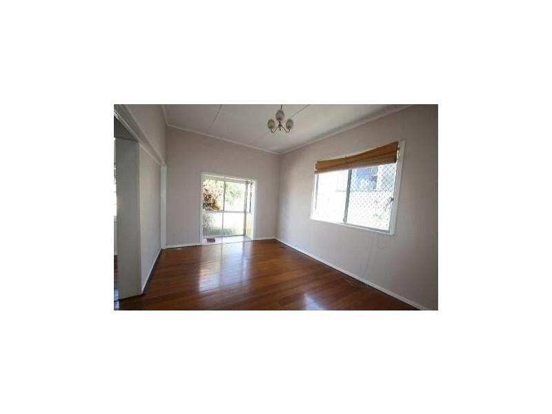 62 Carville Street, Annerley QLD 4103