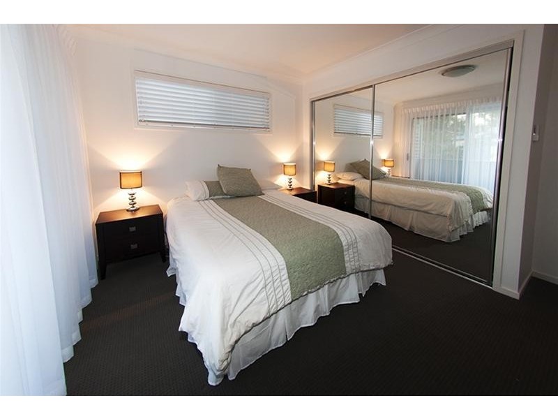 8/61 Prout Street, Camp Hill QLD 4152