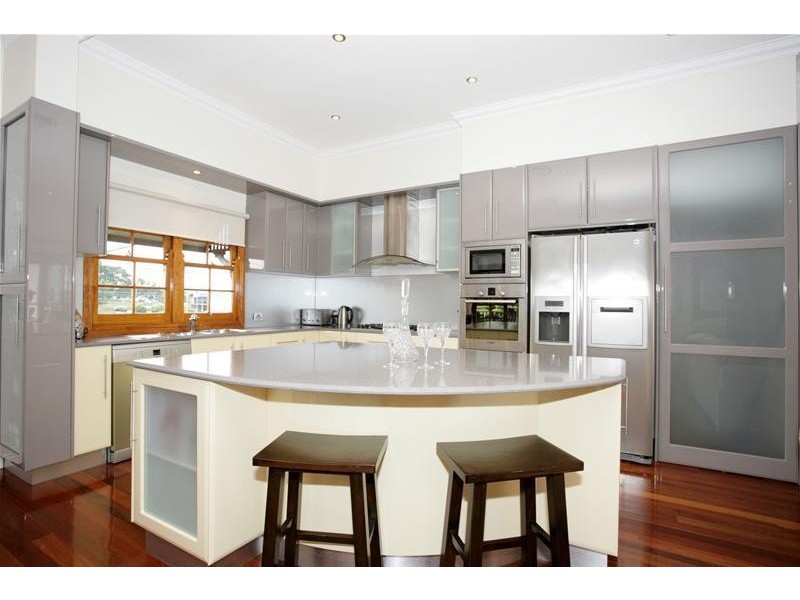 25 Kingsford Street, Auchenflower QLD 4066