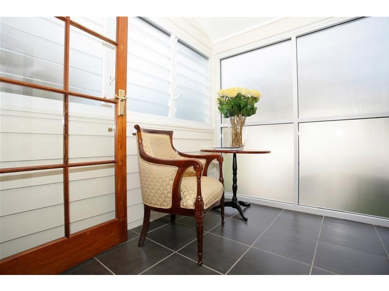 25 Kingsford Street, Auchenflower QLD 4066
