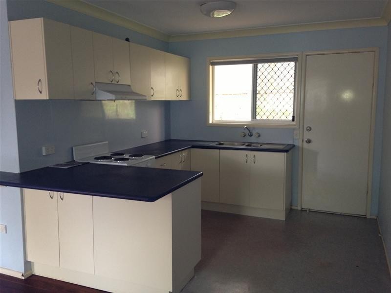 3/4 Alamine Street, Holland Park West QLD 4121