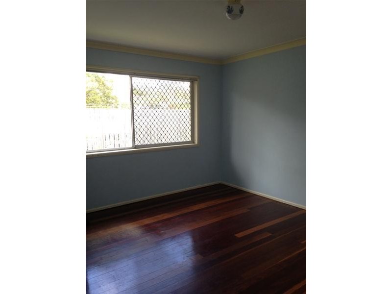 3/4 Alamine Street, Holland Park West QLD 4121